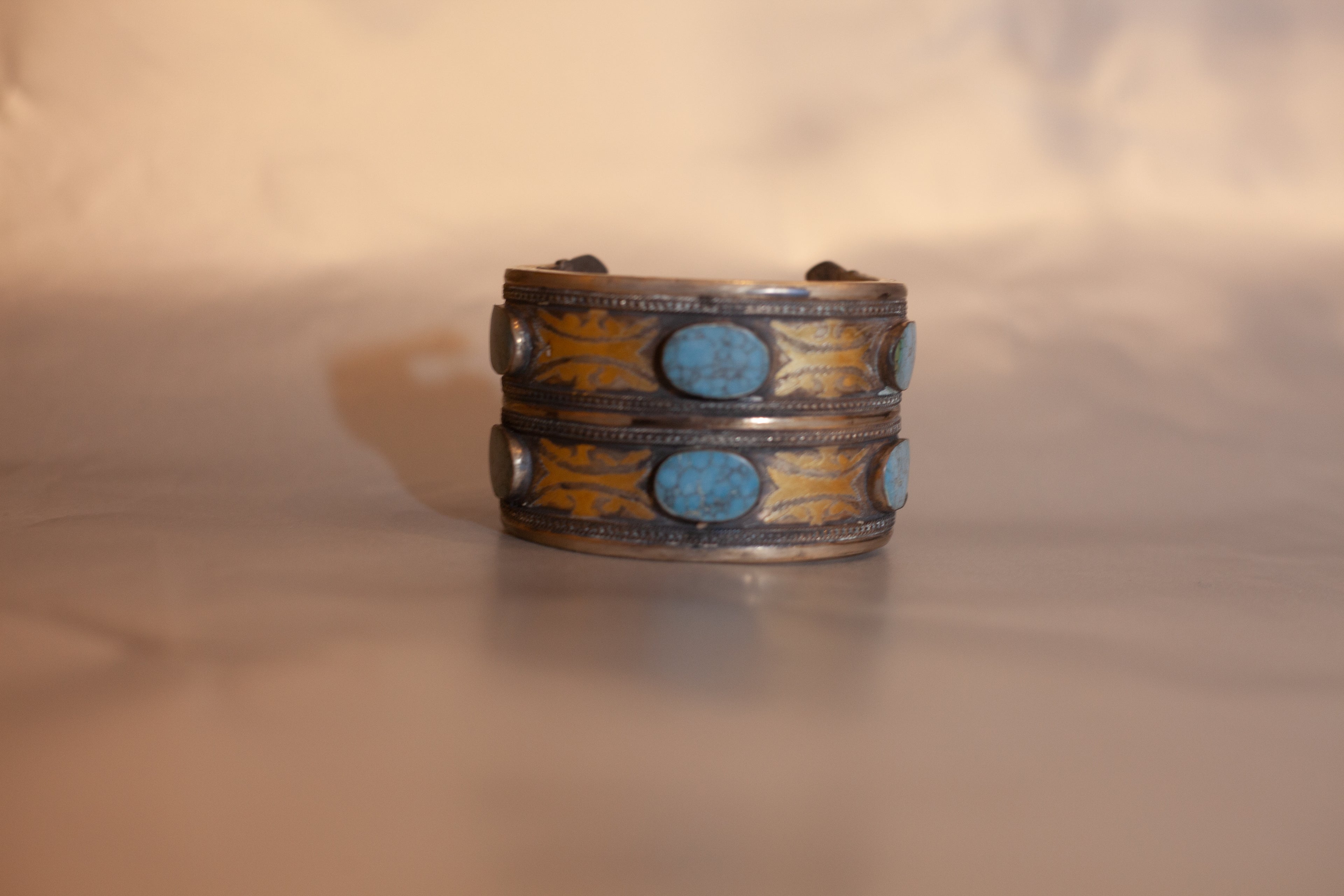 Bracciale berbero in argento e pietre turchesi